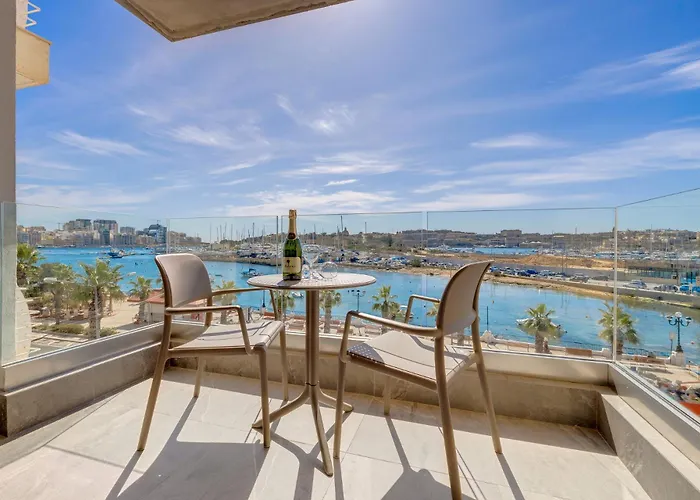 Idyllic Apartment With Valletta And Harbour Views