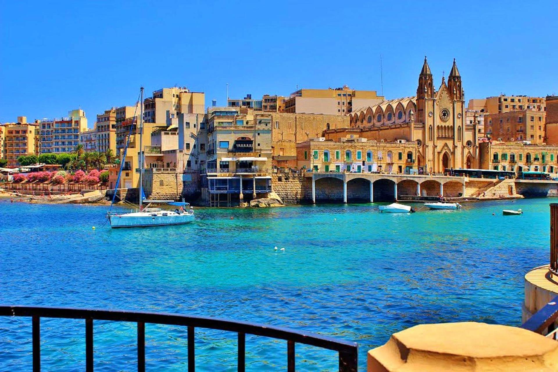 Apartment Idyllic With Valletta And Harbour Views Sliema